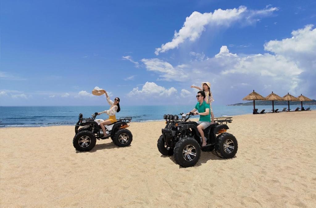 Howard Johnson Sandalwoods Resort Huizhou Хуейдун  Екстер'єр фото