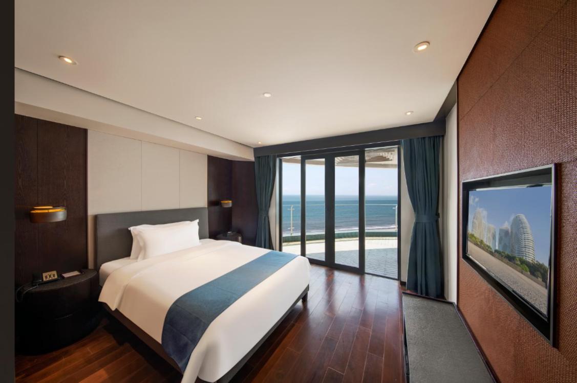 Howard Johnson Sandalwoods Resort Huizhou Хуейдун  Екстер'єр фото